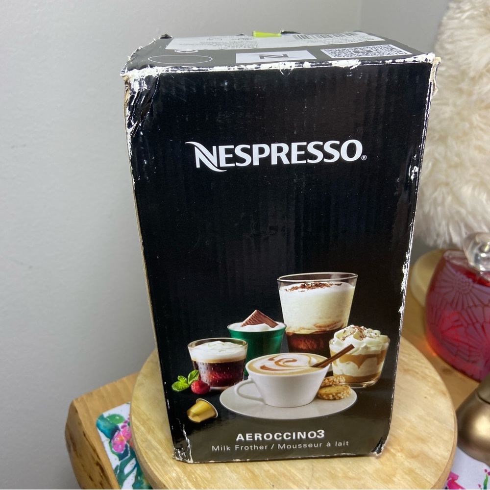 Nespresso Aeroccino 3 Milk Frother Black and Silver NWT - Picture 4 of 10